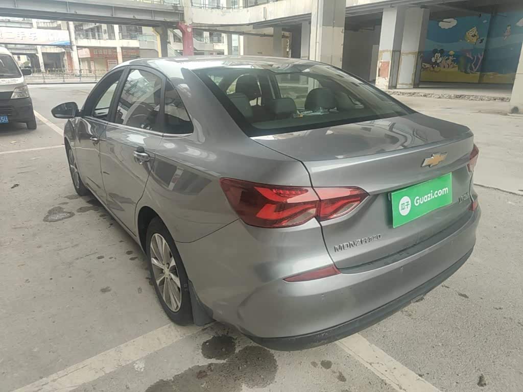 Chevrolet Monza 1.5 л 2022 г. Серебристо-серый, пробег 29600 км