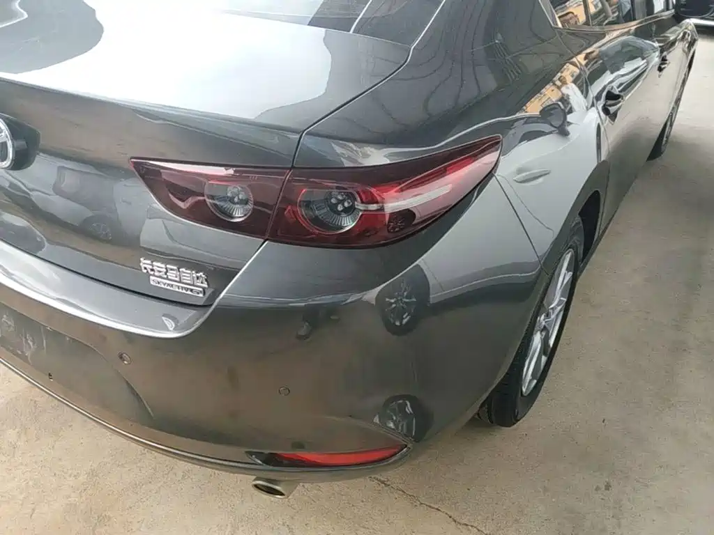 Mazda 3 Axela — миниатюра 8