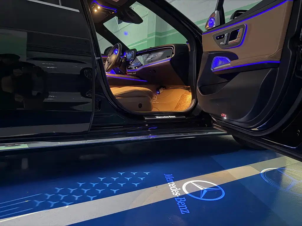 Mercedes-Benz E-Class New Energy — миниатюра 13
