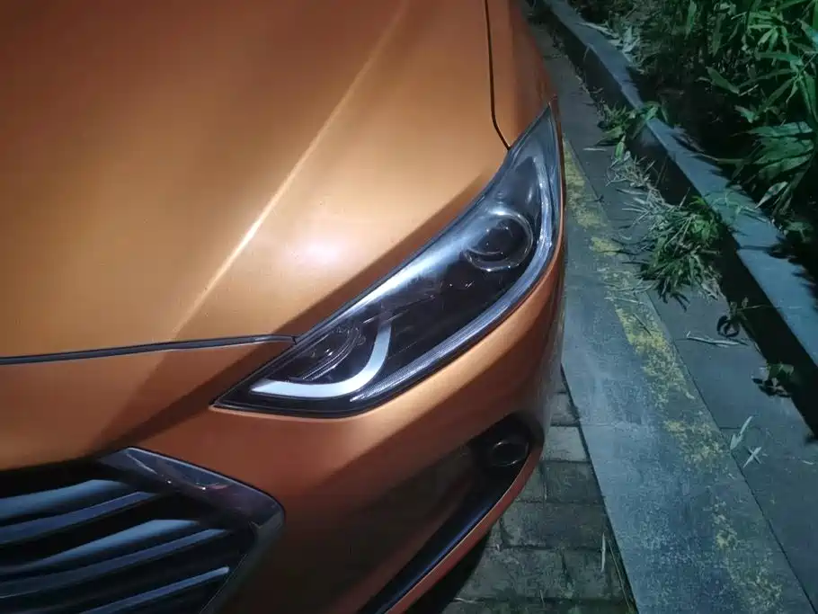 Hyundai Elantra — миниатюра 5