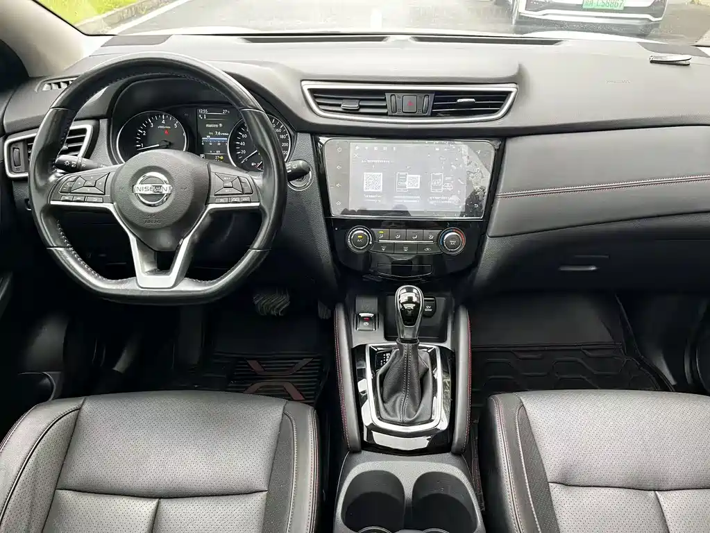 Nissan Qashqai — миниатюра 17