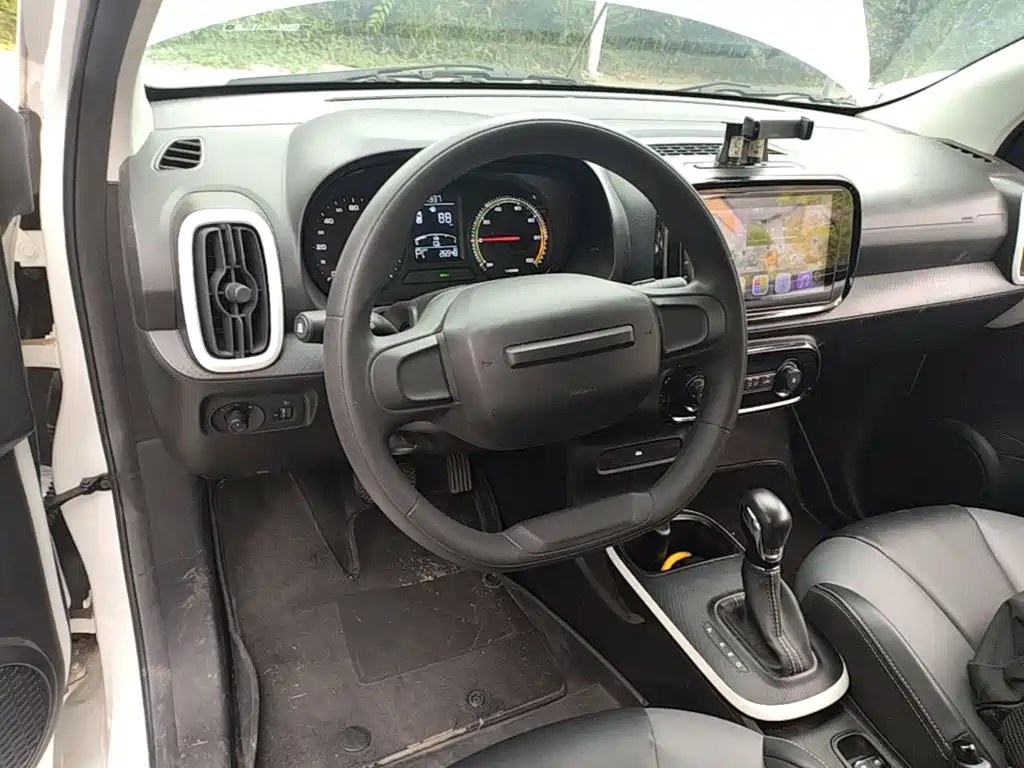 Roewe Clever — миниатюра 7