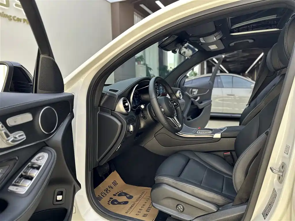 MERCEDES-BENZ GLC COUPE