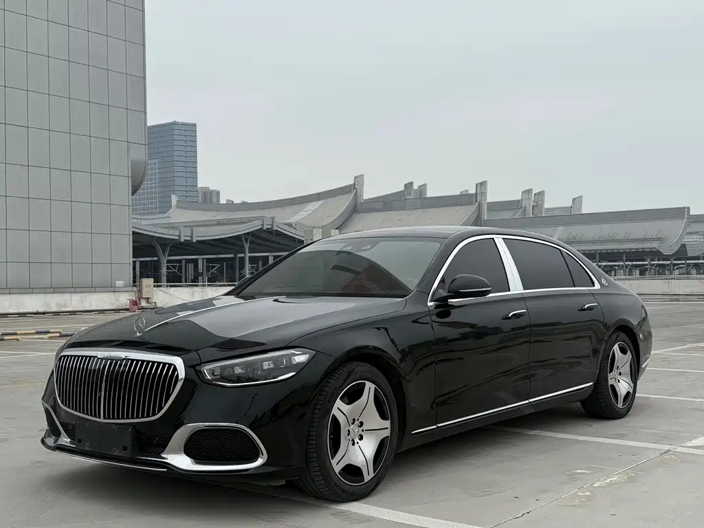 Mercedes-Benz S-Class 2023