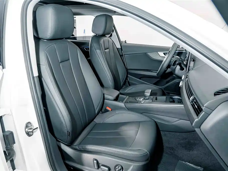 Audi A4L — миниатюра 19