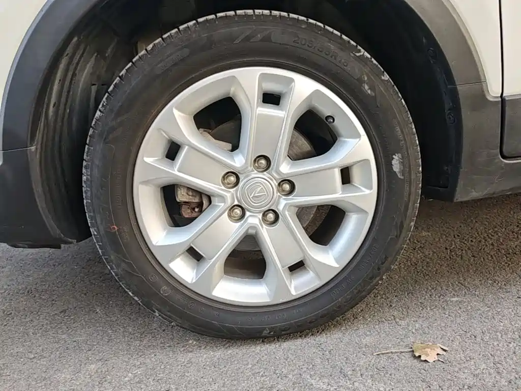 Changan CS15 — миниатюра 23
