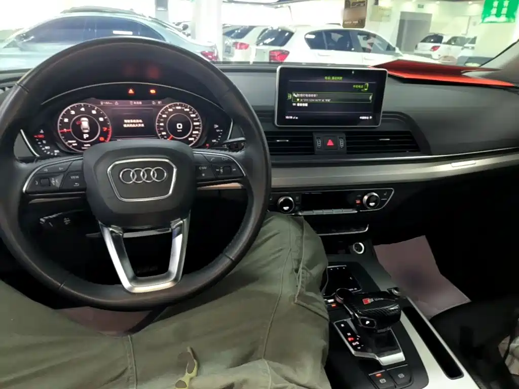 Audi Q5L — миниатюра 10