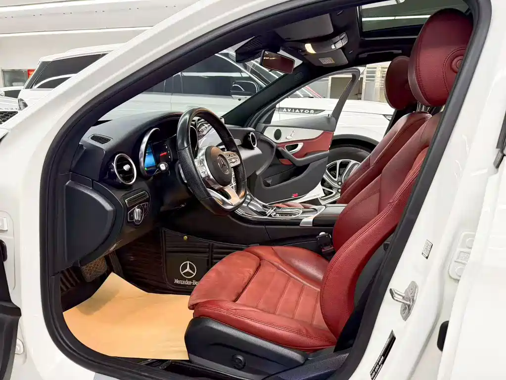 Mercedes-Benz C-Class — миниатюра 7