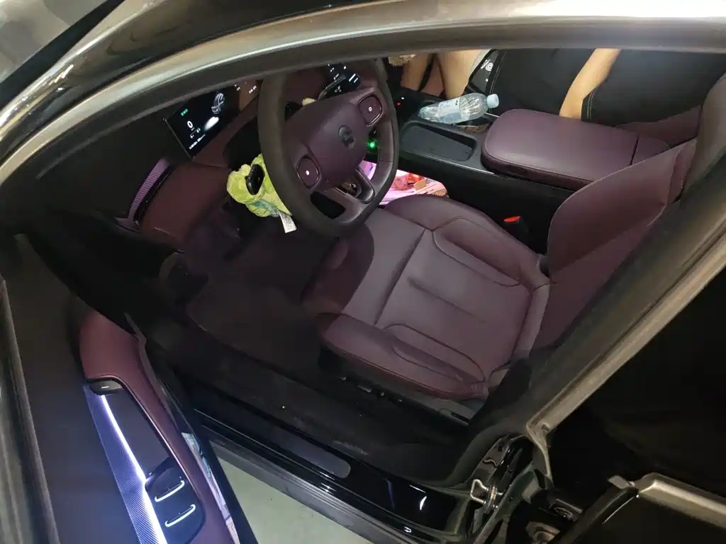 NIO ET5T — миниатюра 8