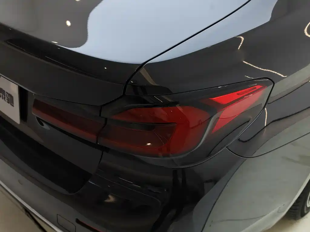 BMW 5 Series 5 2022 525Li Luxury