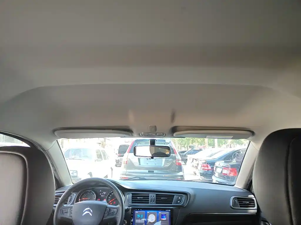 Citroen C3-XR — миниатюра 18