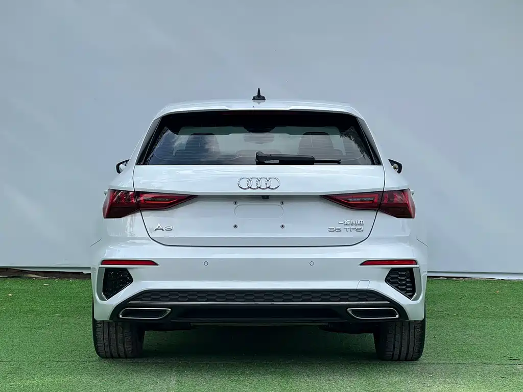 Audi A3 2022 Sportback 35 TFSI Fashion Sport
