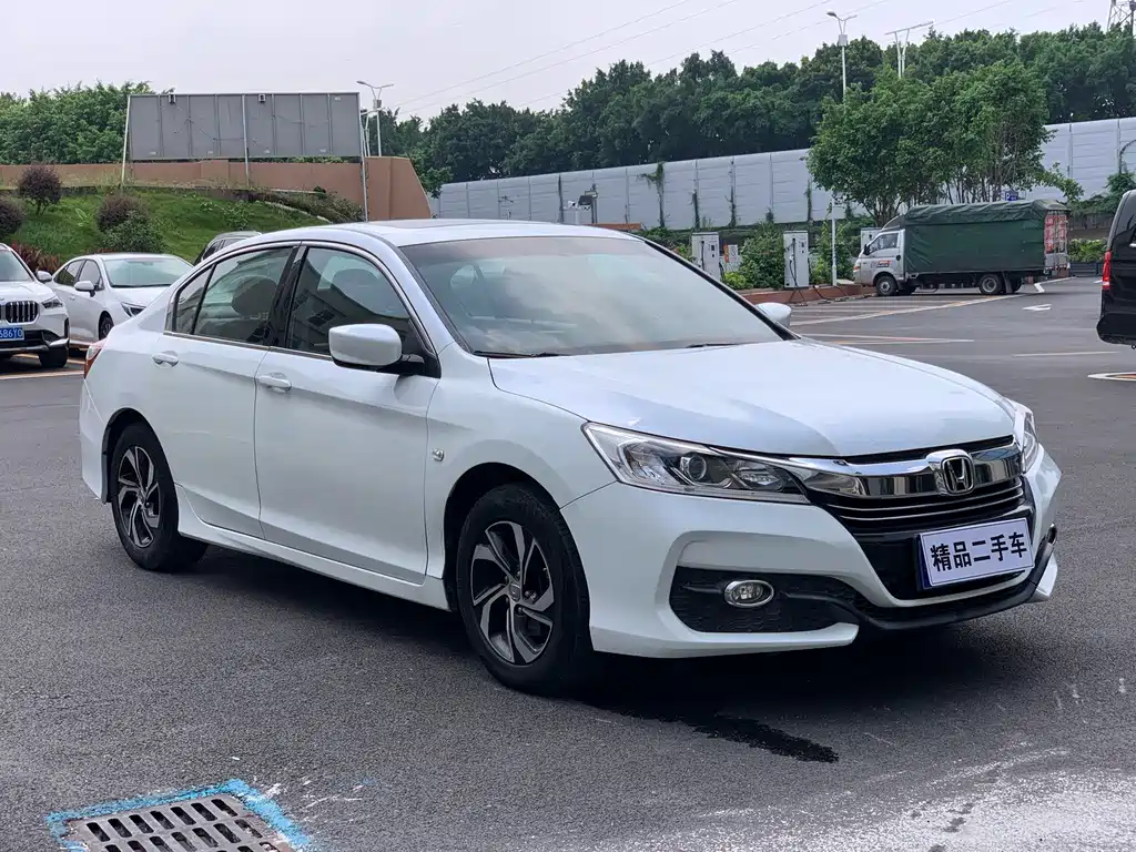 Honda Accord — миниатюра 3