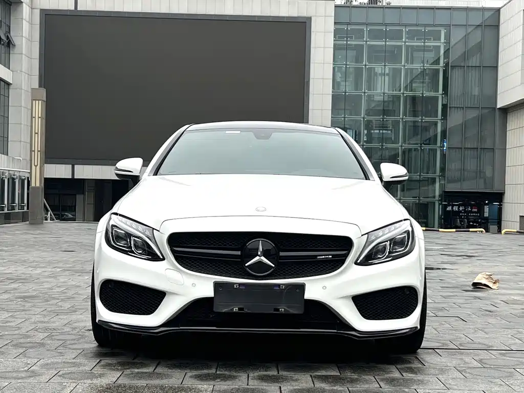 Mercedes-Benz C-Class (Import) — миниатюра 2