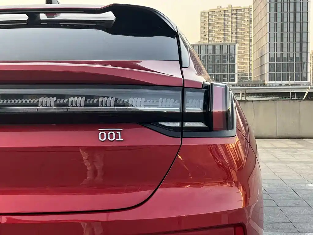 ZEEKR EXTREME KRYPTON 001