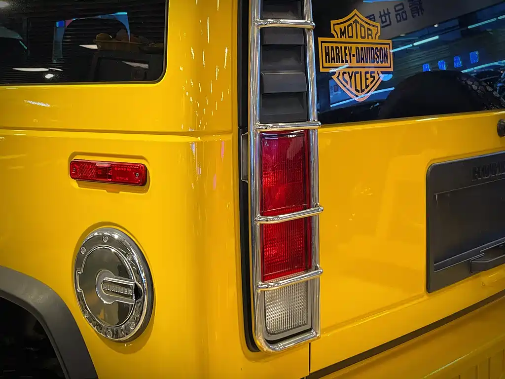Hummer H2 2004 6.0 AT