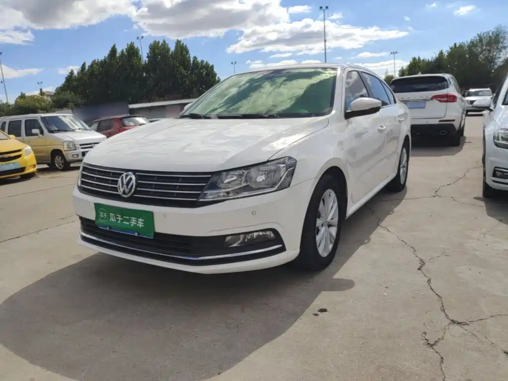 Volkswagen Lavida — миниатюра 2