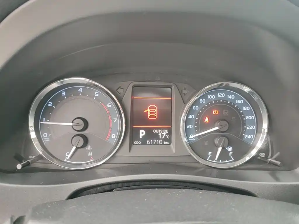 Toyota Corolla — миниатюра 12
