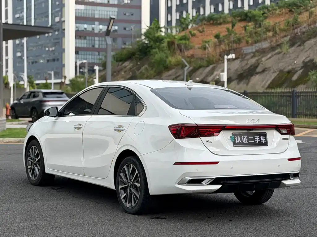 Kia K3 — миниатюра 9