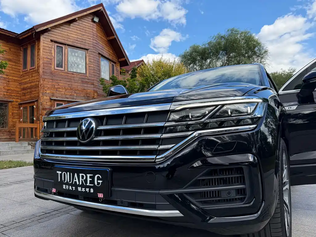 Volkswagen Touareg — миниатюра 24