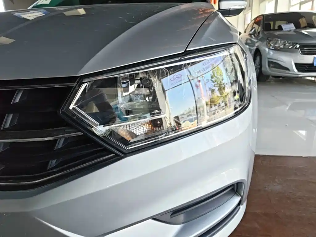 Volkswagen Bora — миниатюра 24