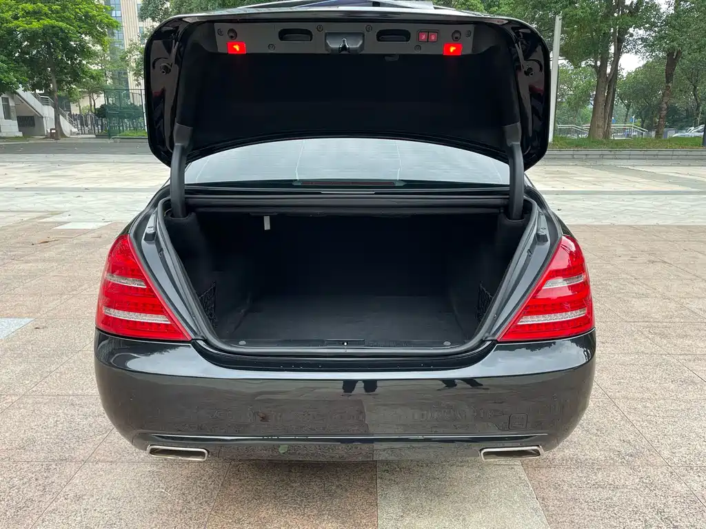 Mercedes-Benz S-Class — миниатюра 44