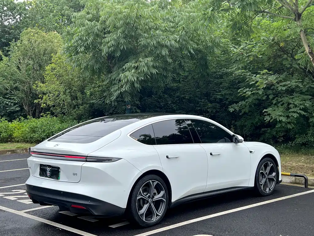NIO ET5 — миниатюра 16