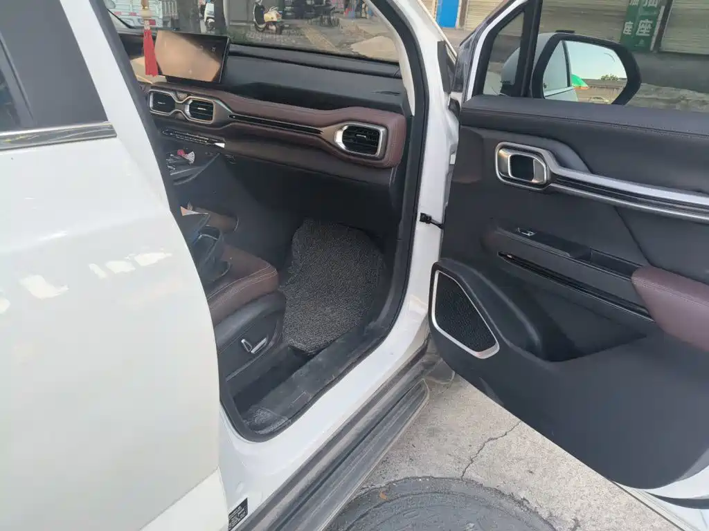 Geely Haoyue — миниатюра 18