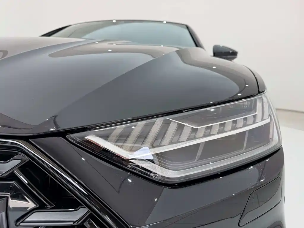 Audi A7L — миниатюра 9