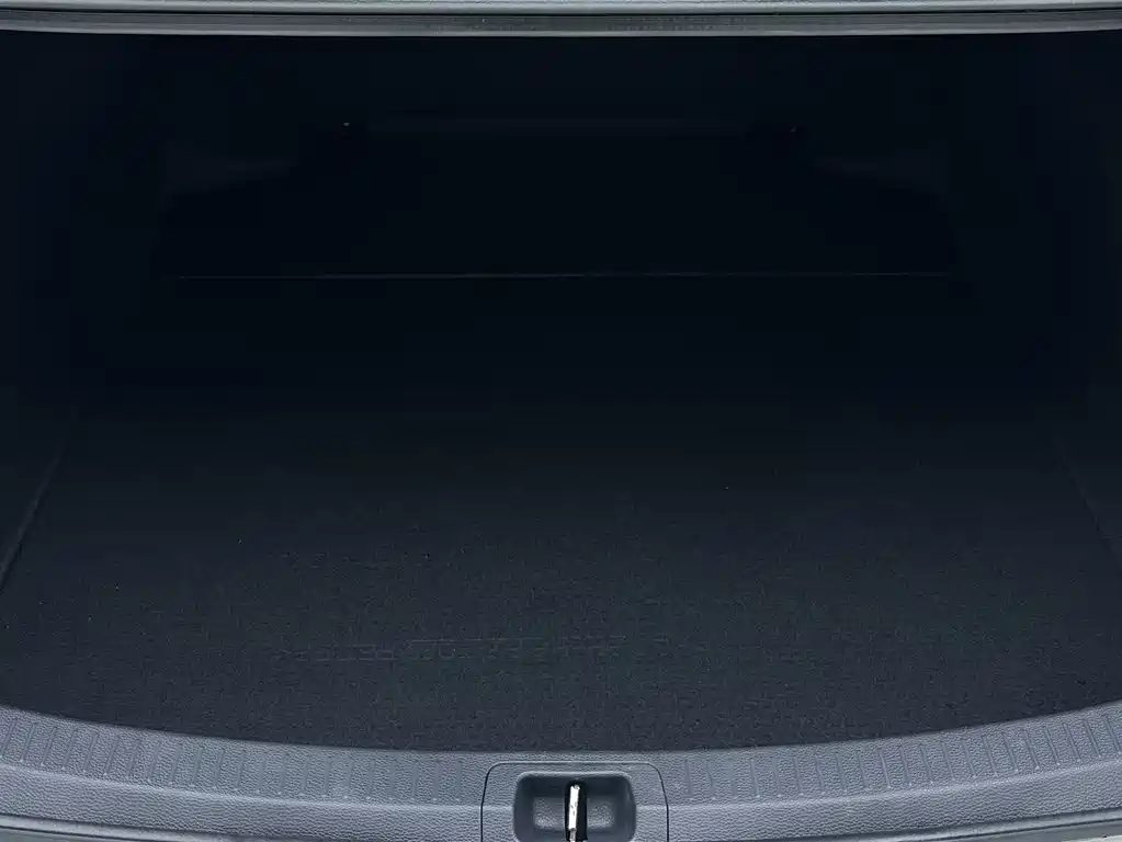 Toyota Corolla — миниатюра 19