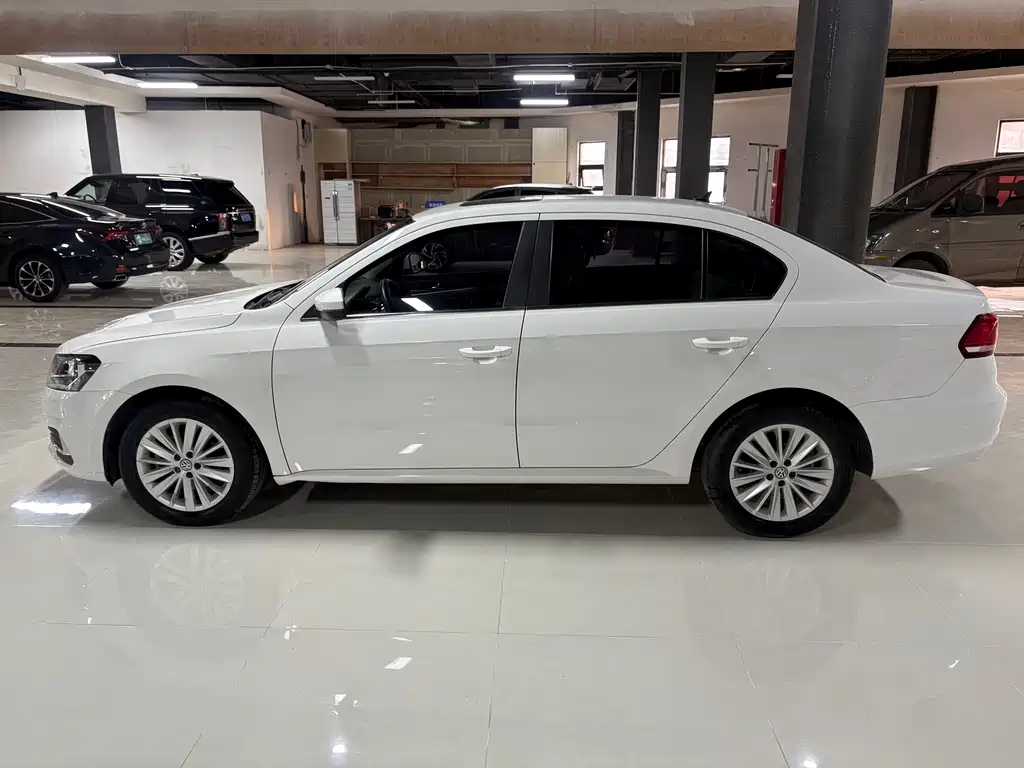 Volkswagen Lavida 2019 1.5L AT Comfort VI