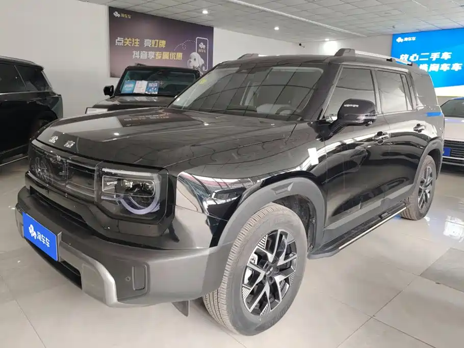Beijing Off-Road BJ30