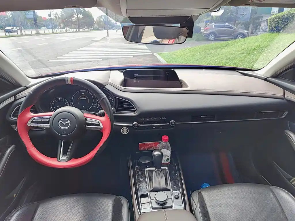 Mazda CX-30 — миниатюра 10