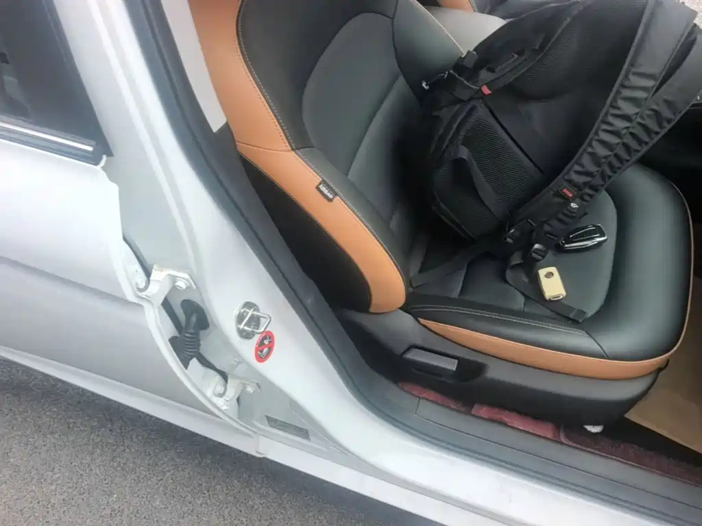 Geely Emgrand GL — миниатюра 25