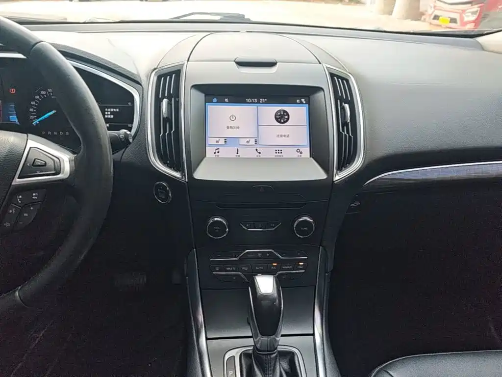 Ford Edge — миниатюра 13