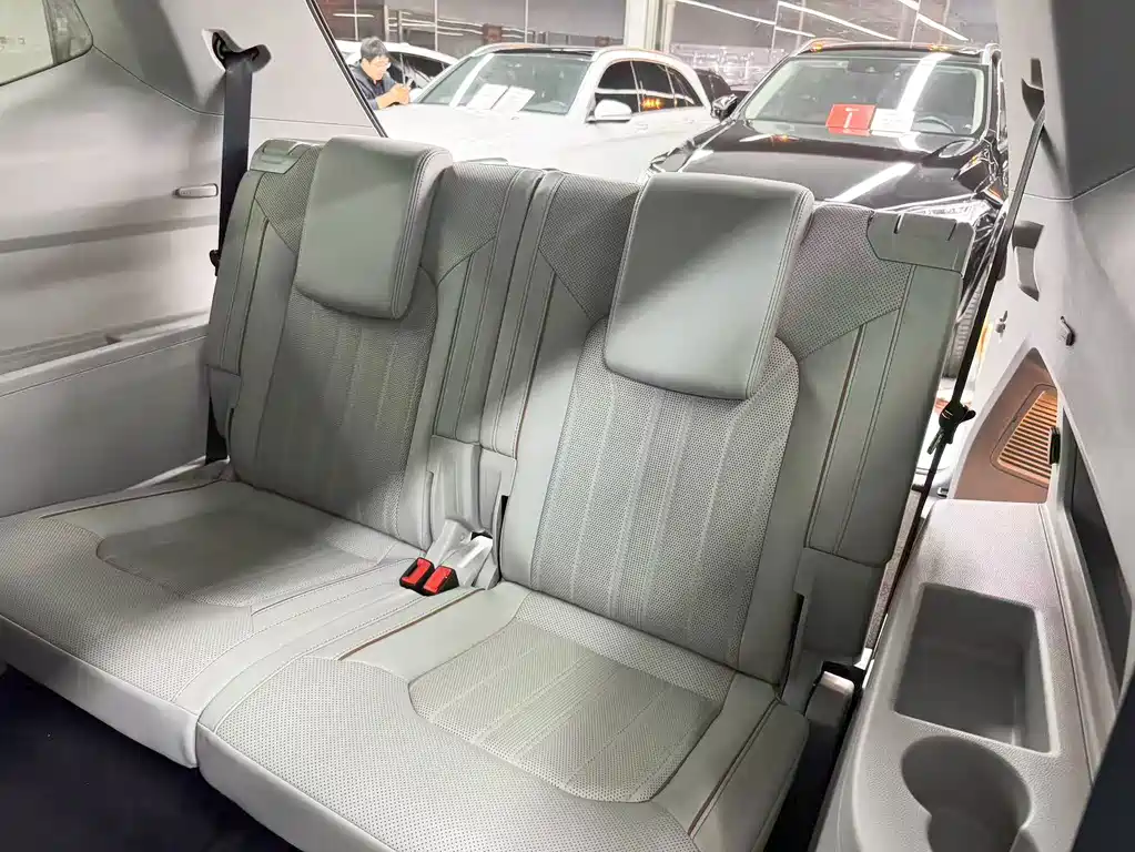 Volkswagen Teramont — миниатюра 20