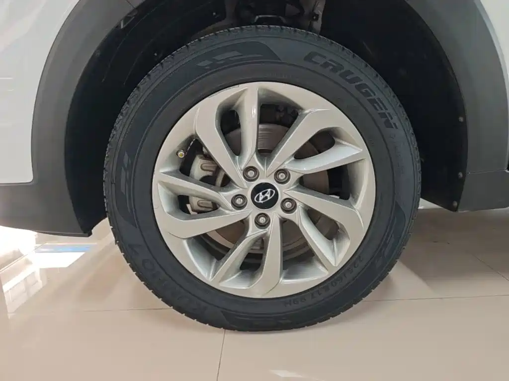 Hyundai Tucson — миниатюра 23