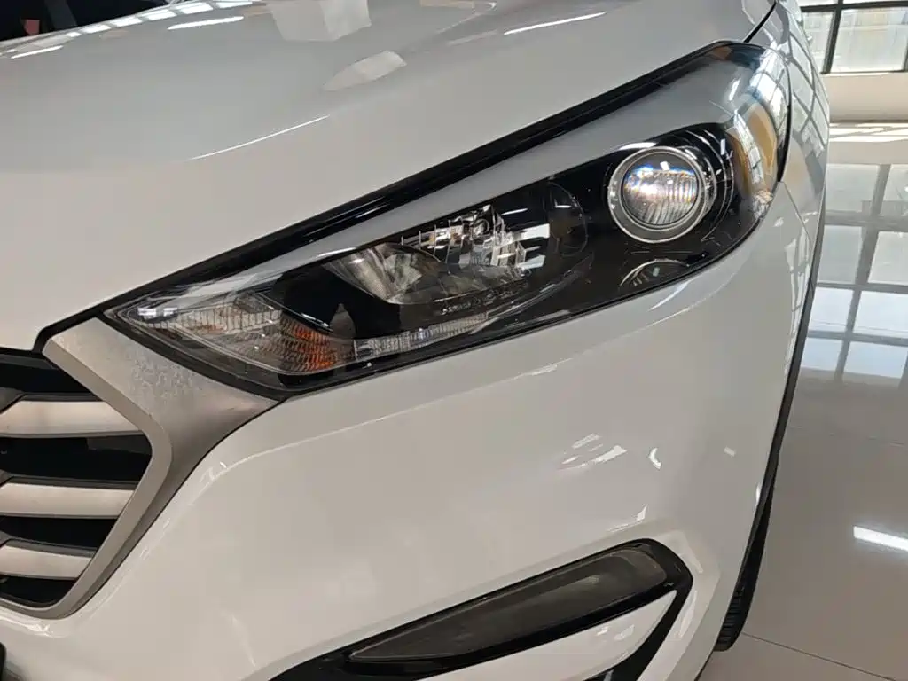 Hyundai Tucson — миниатюра 24