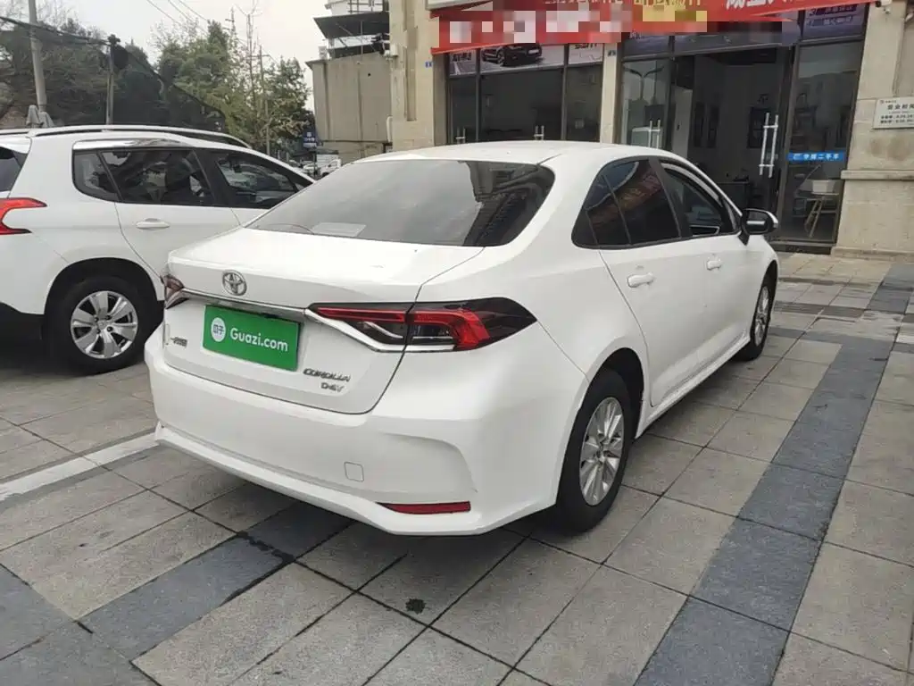 Toyota Corolla — миниатюра 7