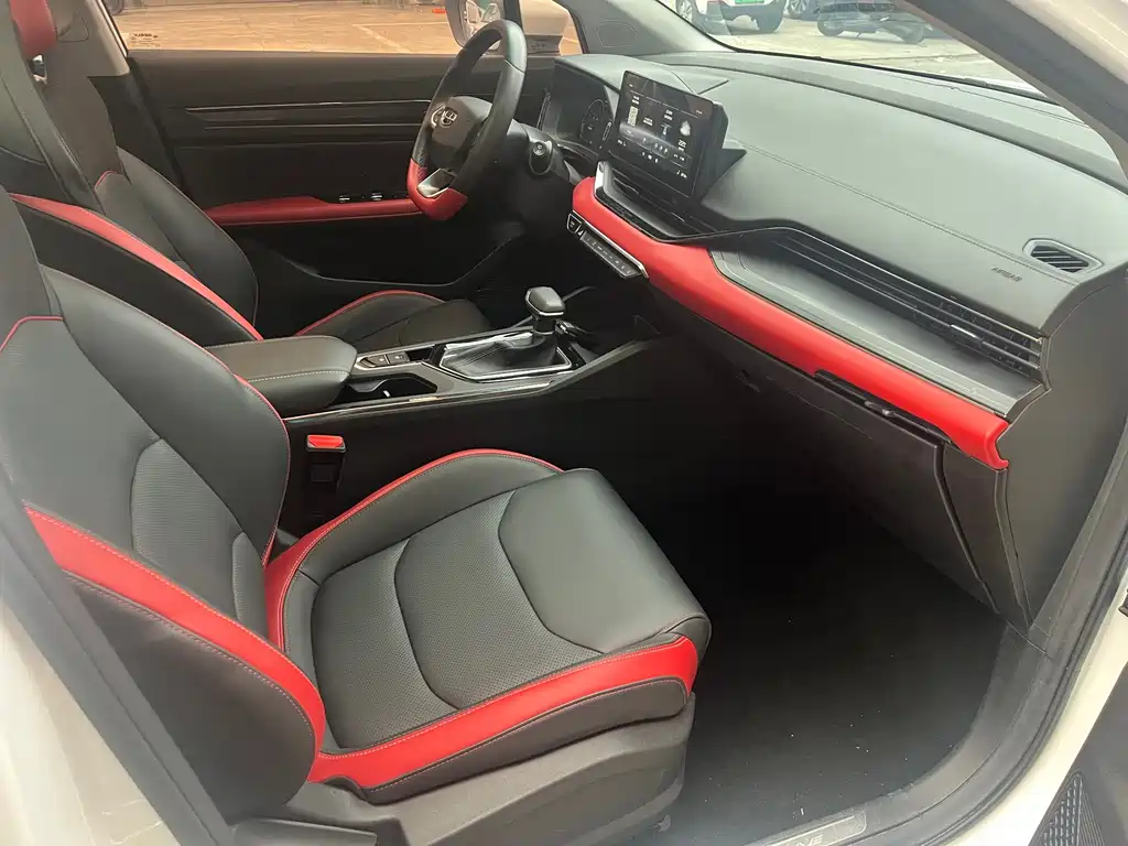 Geely Emgrand S — миниатюра 8