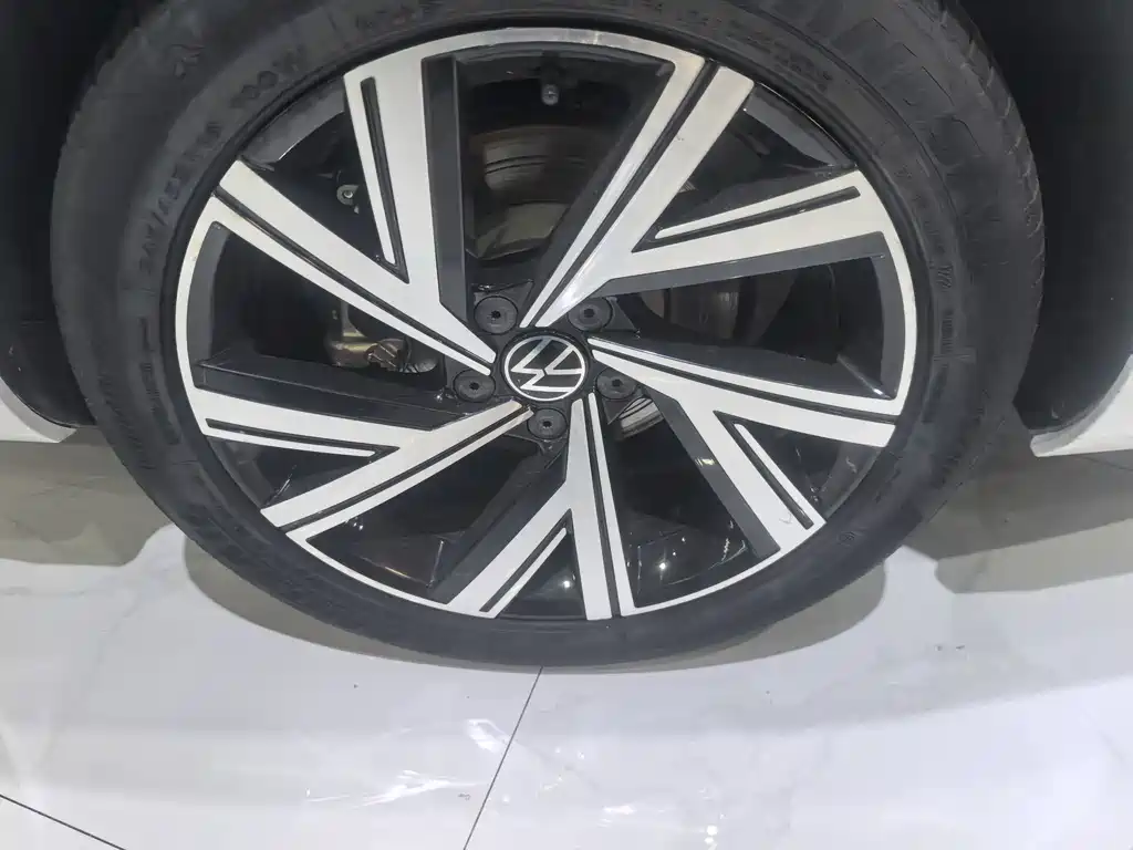 Volkswagen FAW - Passat CC CC 2019 330TSI V