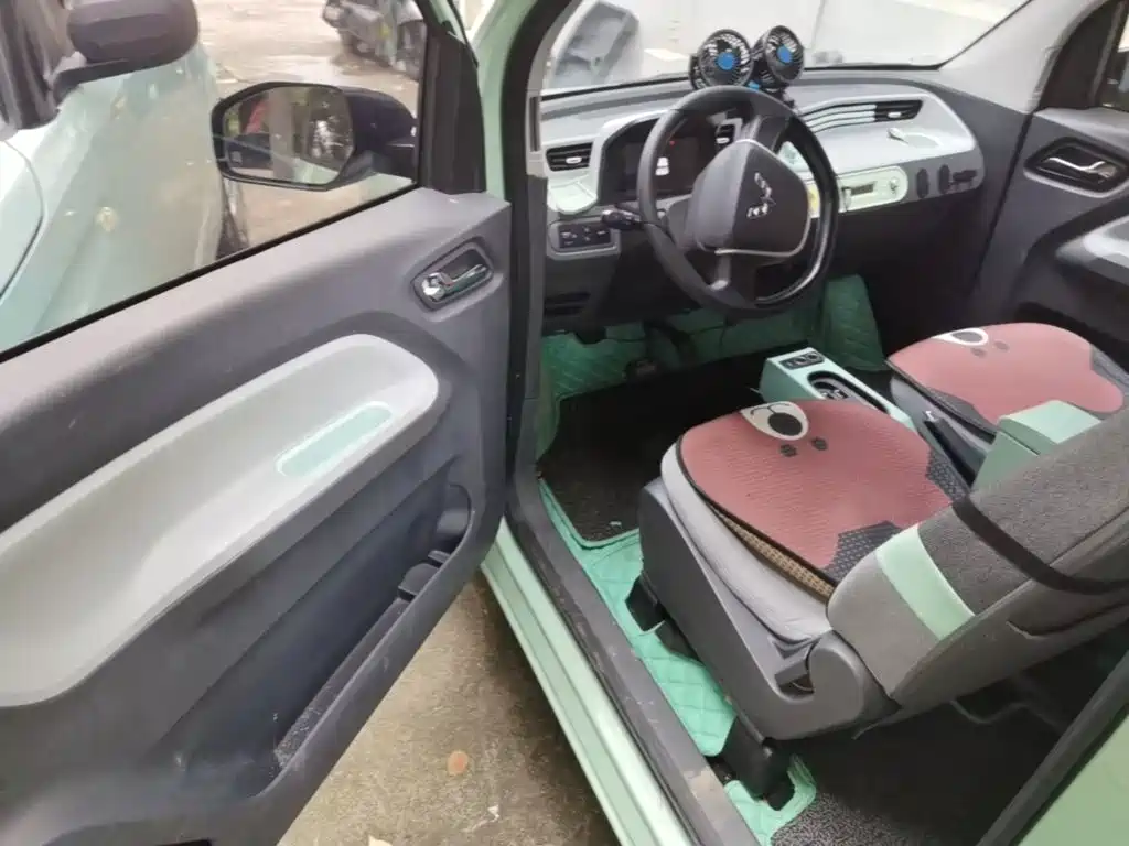 Wuling MINIEV — миниатюра 16
