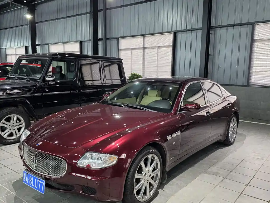 Maserati Quattroporte