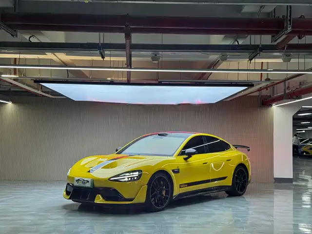 XIAOMI CAR XIAOMI SU7 ULTRA 2025