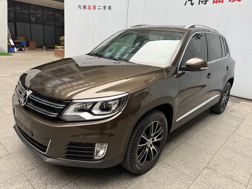 Volkswagen Tiguan 2015