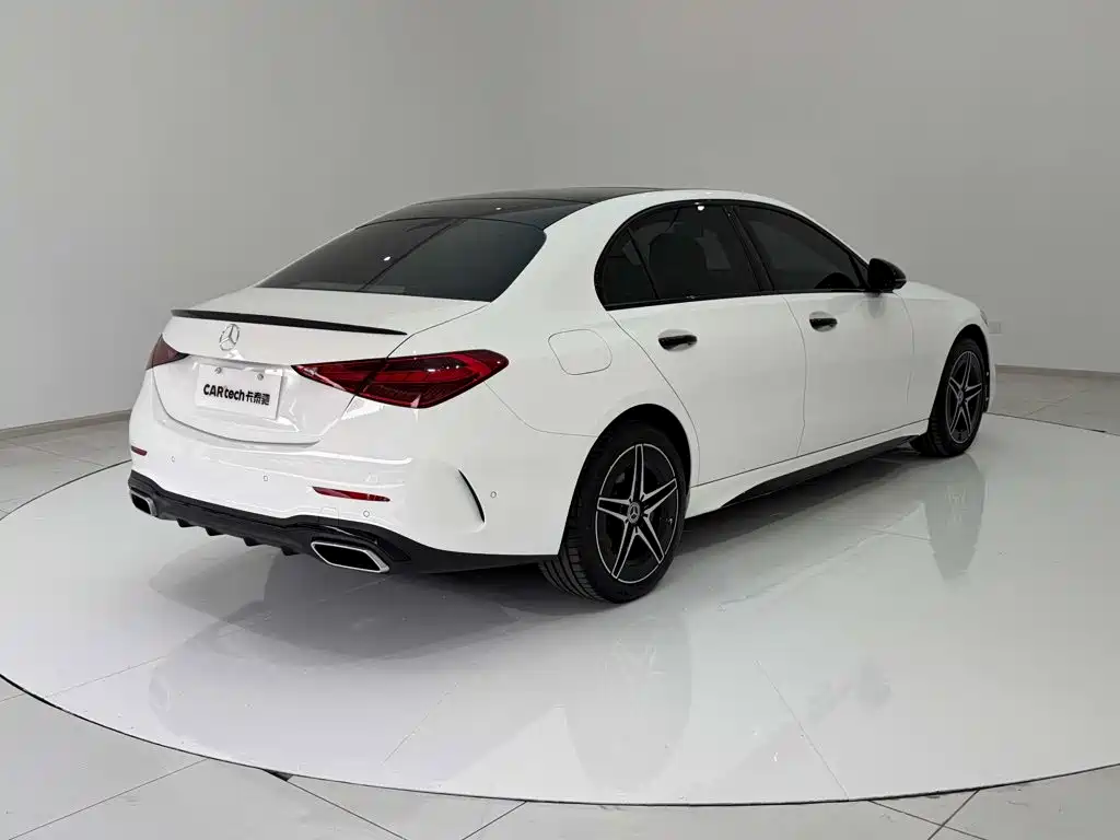 Mercedes-Benz C-Class — миниатюра 27