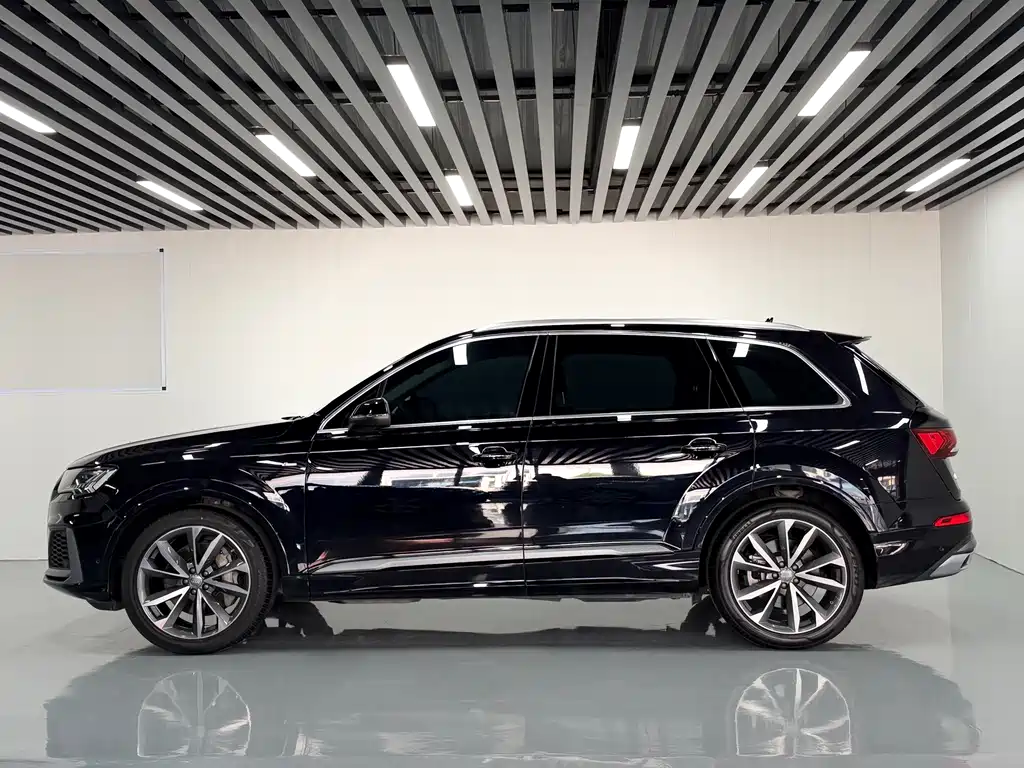 Audi Q7 — миниатюра 4
