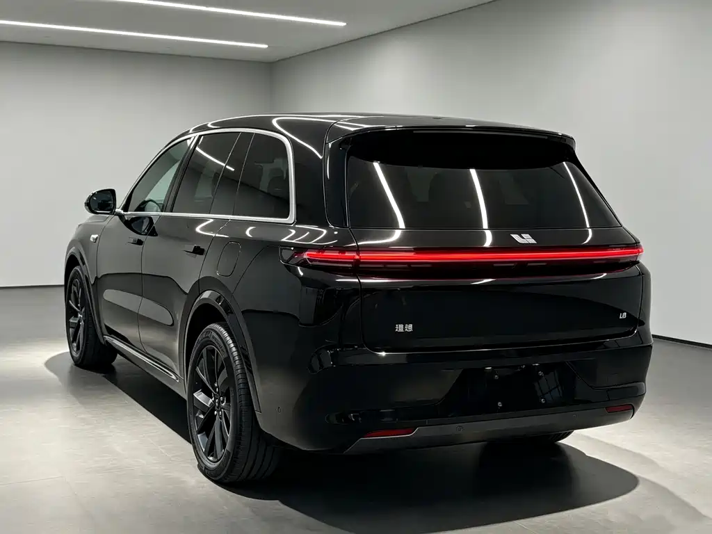 Li Auto Li L8 — миниатюра 4