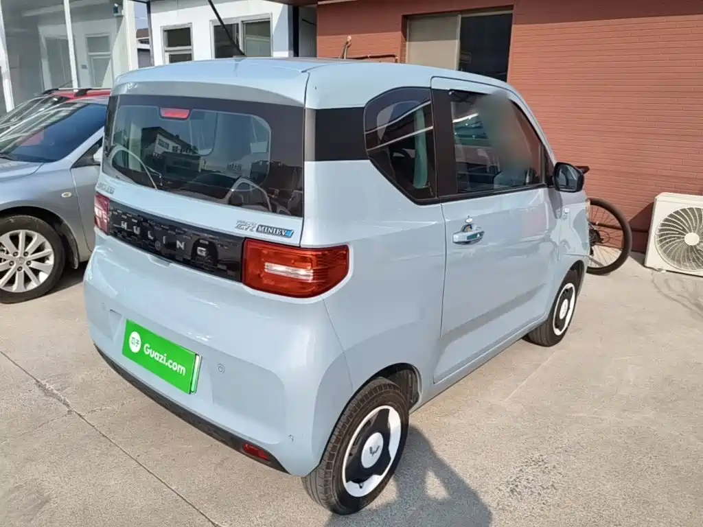 Wuling MINIEV — миниатюра 7