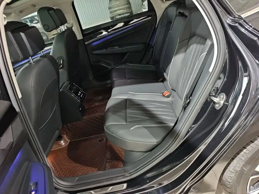 Volkswagen Passat — миниатюра 17